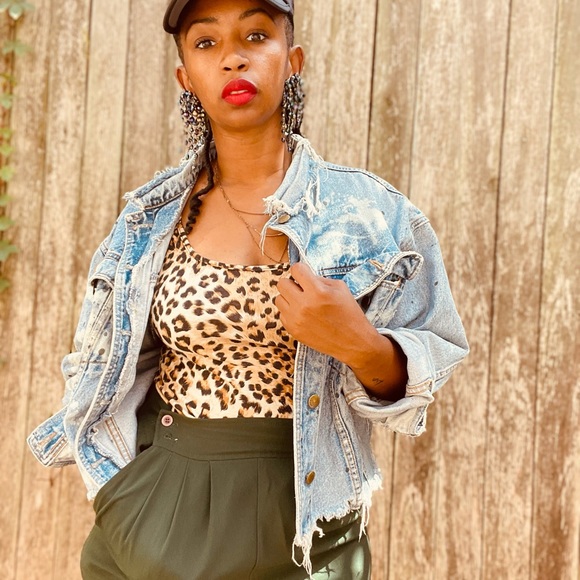 Beautiful and dope earrings - Picture 3 of 5